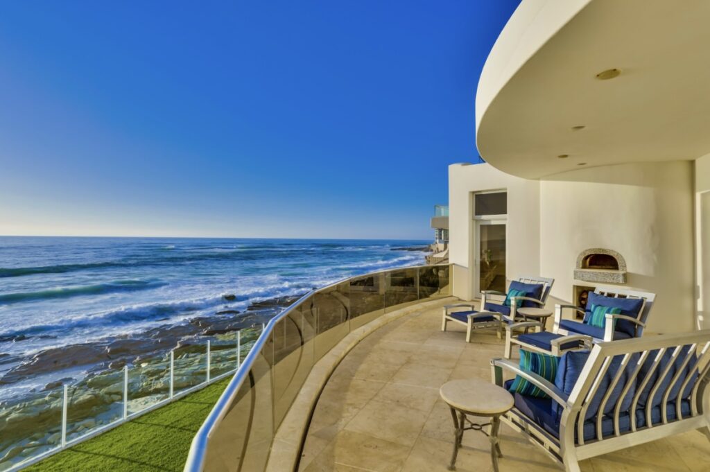 Windansea Recovery Sober Living La Jolla